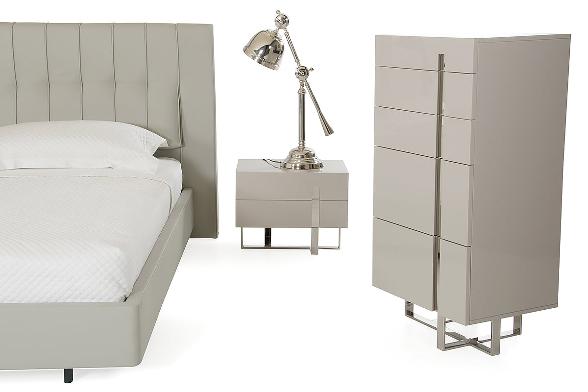 Modrest Voco Modern Grey Chest