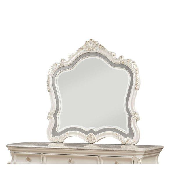 Chantelle Mirror