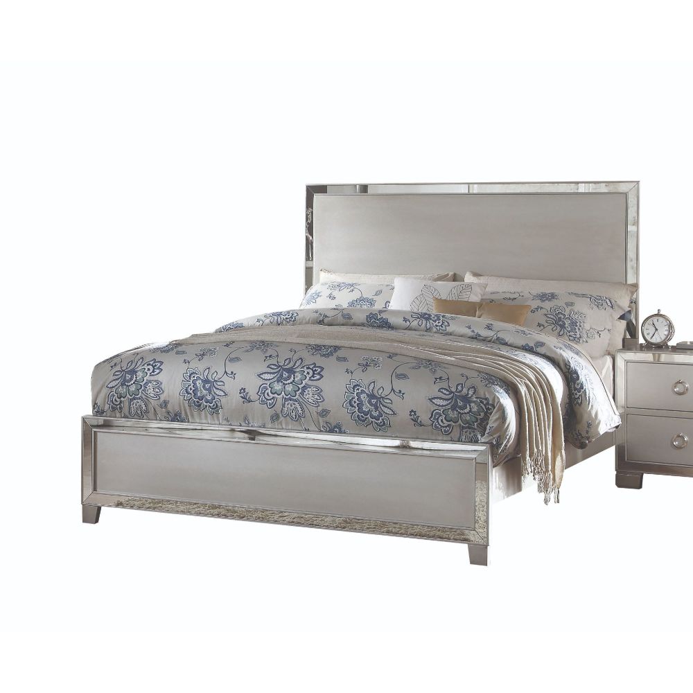 Voeville Ii Queen Bed