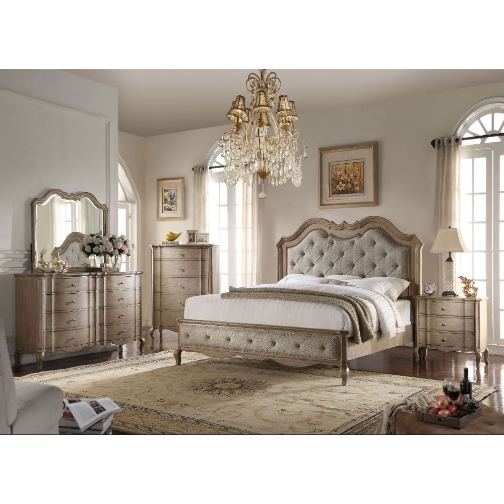 Chelmsford Queen Bed