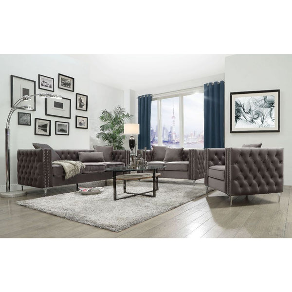 Gillian II Sofa