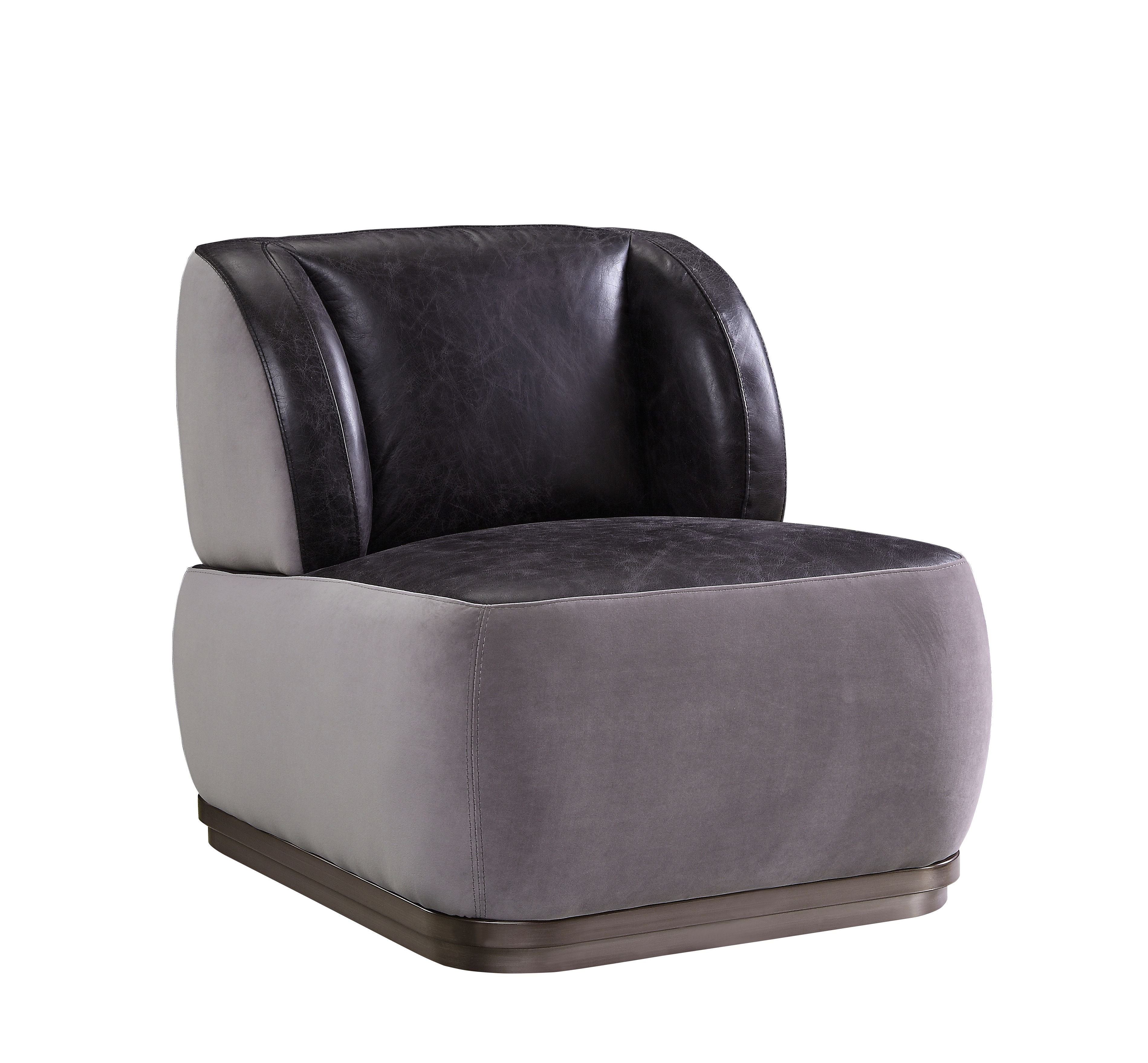 Decapree Accent Chair