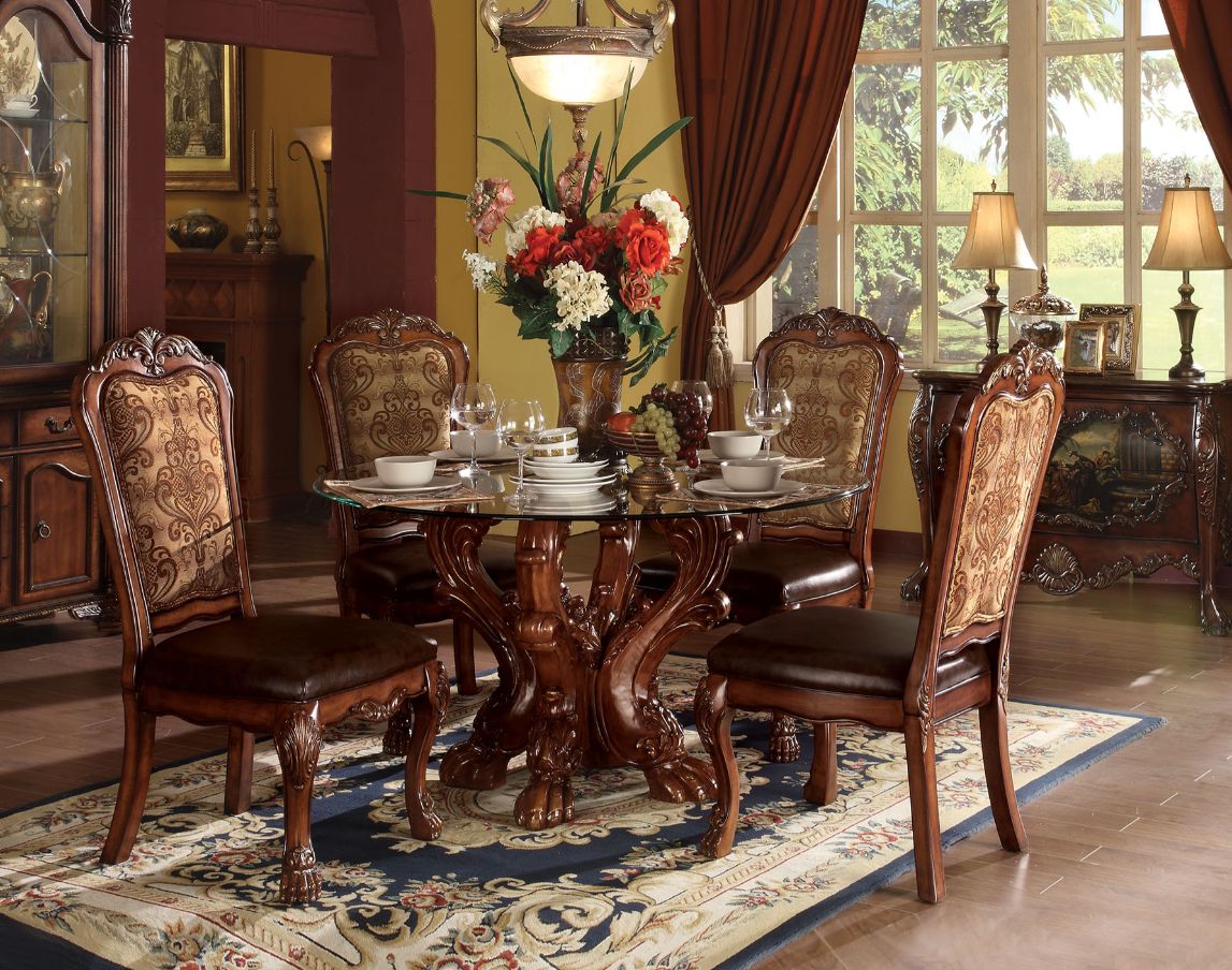 Dresden Dining Table