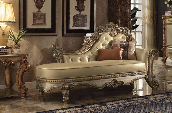 Vendome Chaise W/2 Pillows