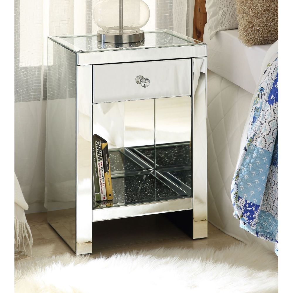 Noralie Accent Table