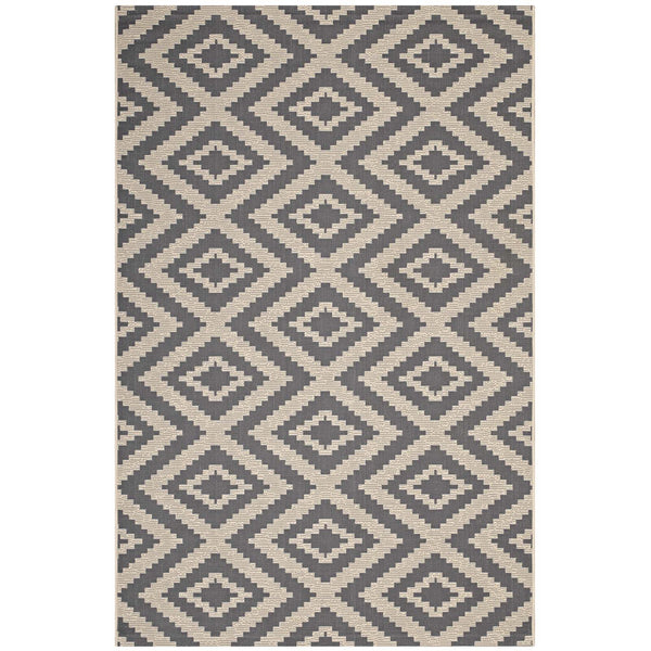 Jagged Geometric Diamond Trellis 5x8 Indoor and Outdoor Area Rug