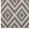 Jagged Geometric Diamond Trellis 5x8 Indoor and Outdoor Area Rug