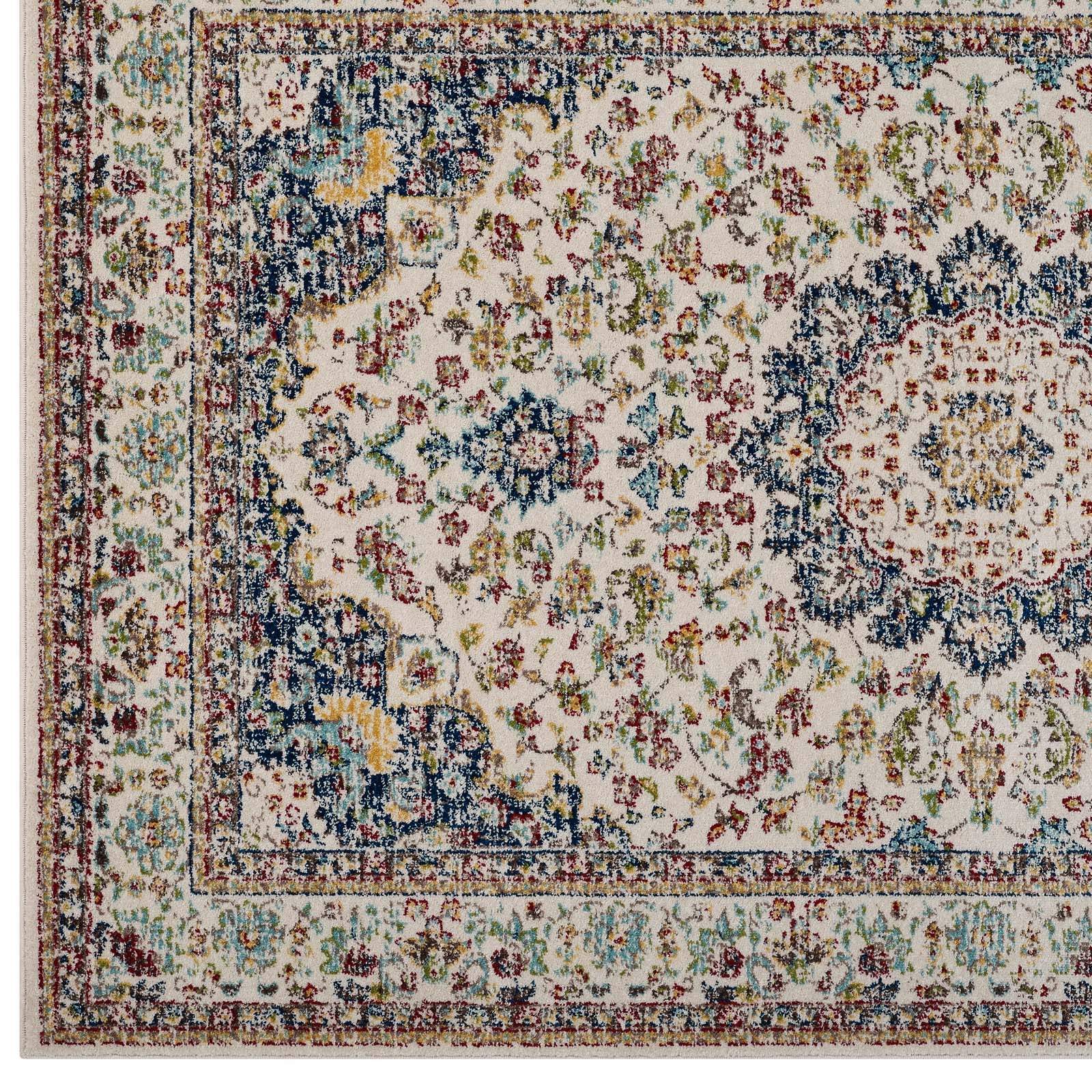 Meryam Distressed Vintage Medallion 8x10 Area Rug