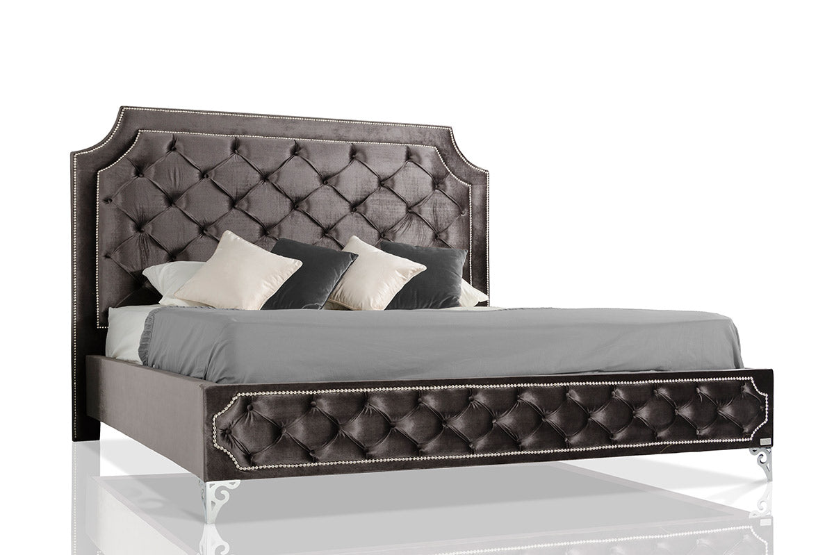 Eastern King Leilah Transitional Tufted Fabric Bed