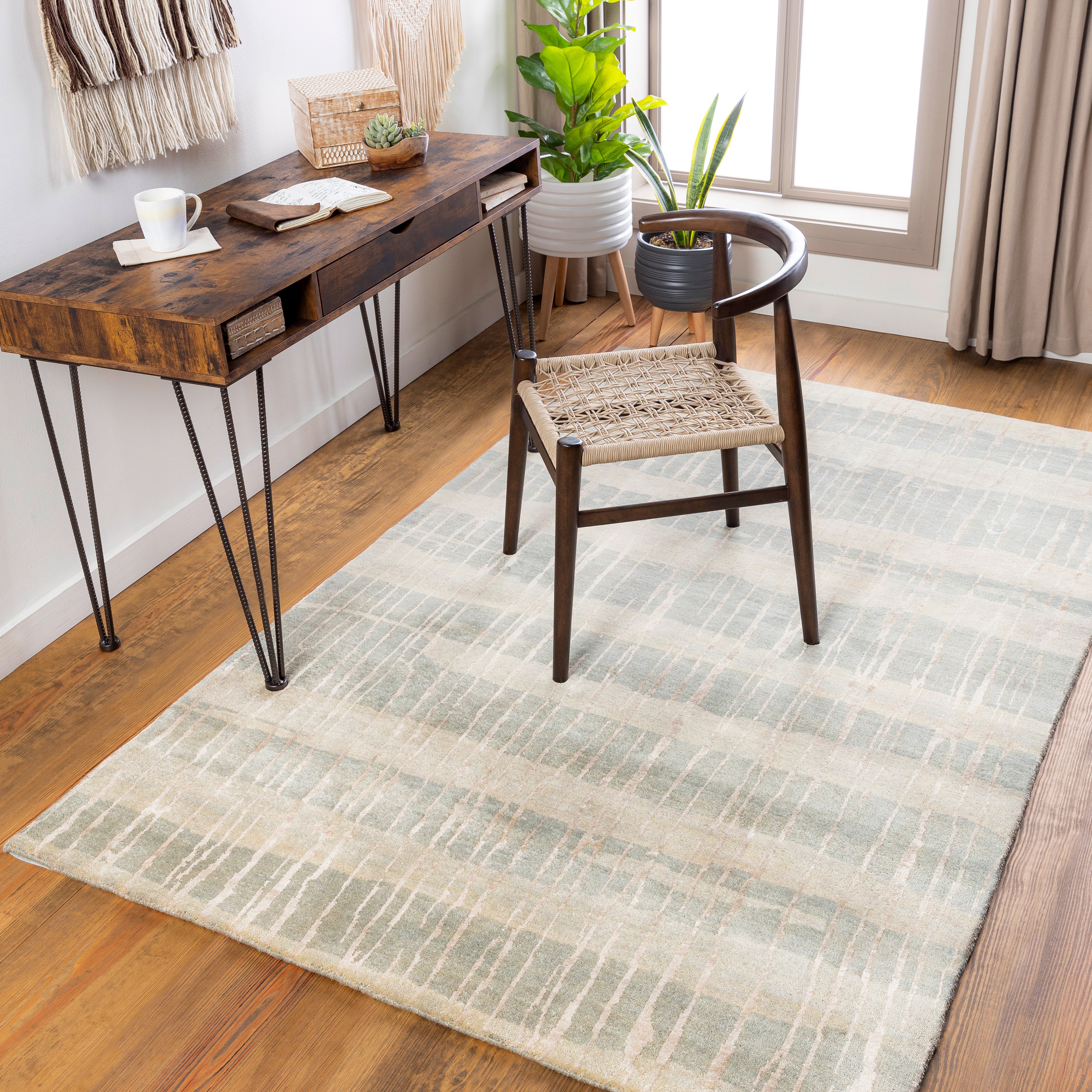 Luminous LMN-3022 2' x 3' Rug